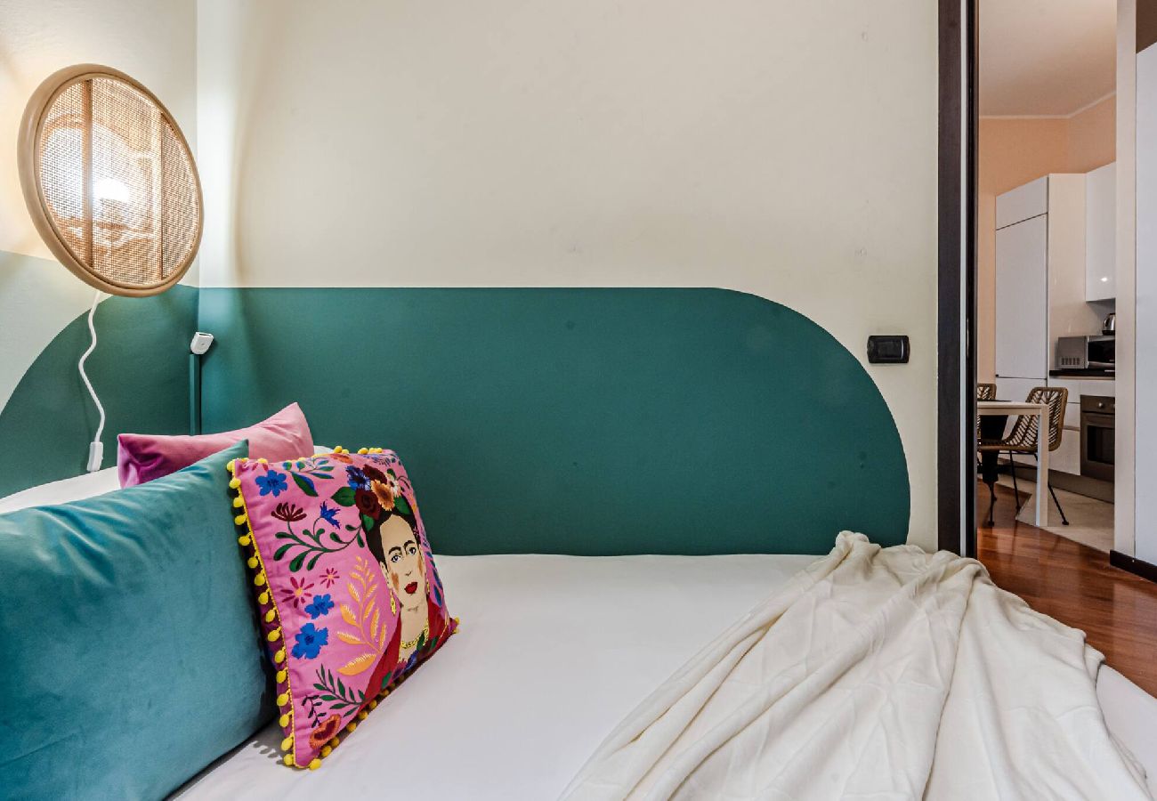 Apartment in Milan - La Casa di Frida Kahlo