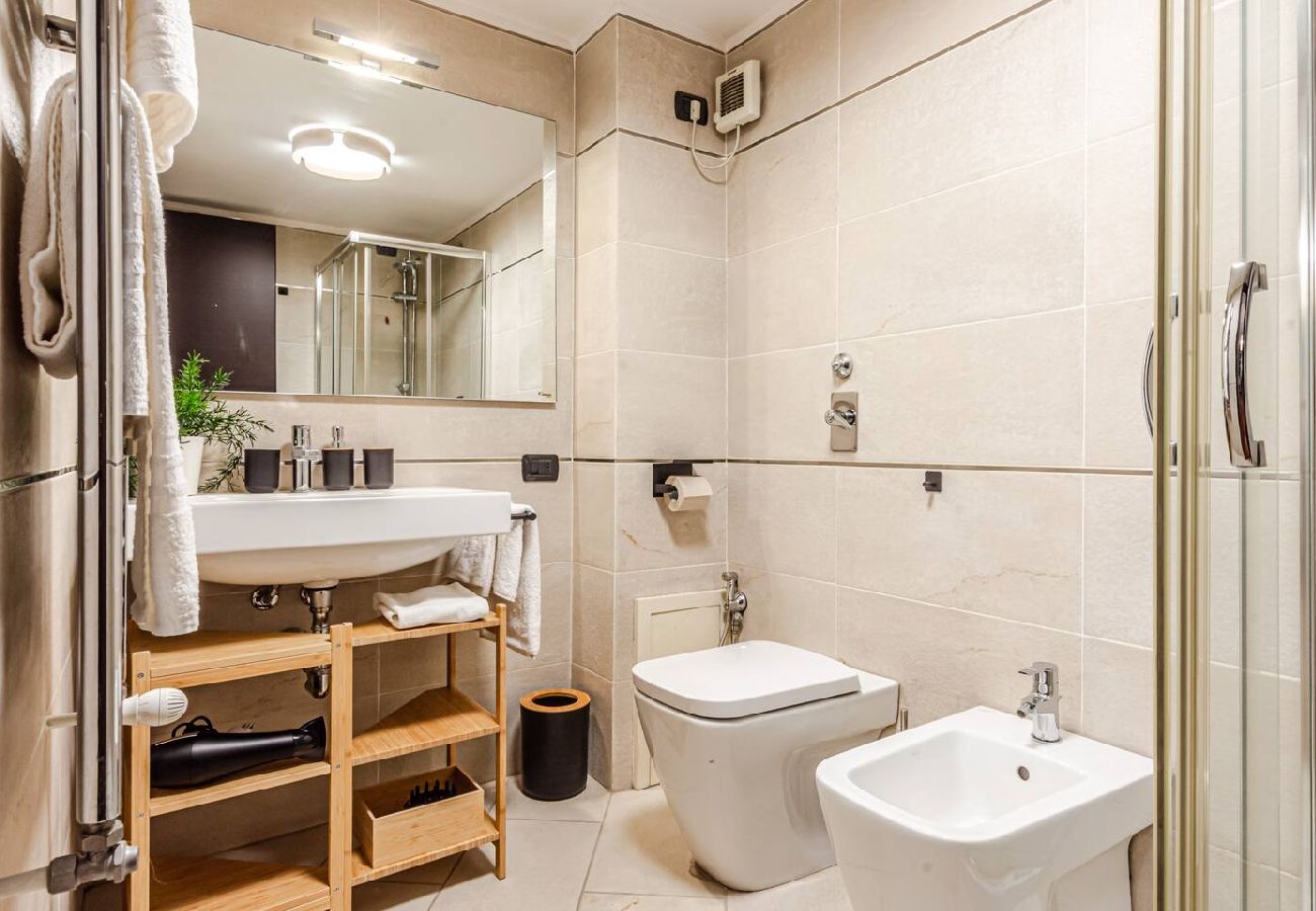 Apartment in Milan - La Casa di Frida Kahlo