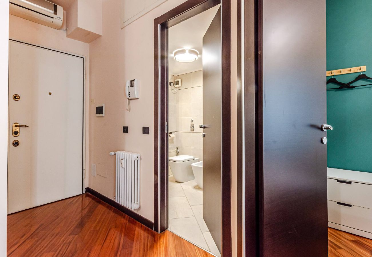 Apartment in Milan - La Casa di Frida Kahlo