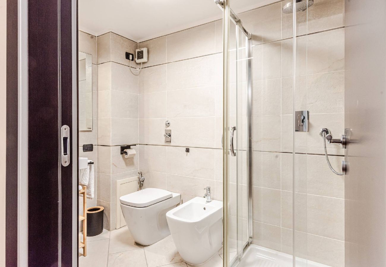 Apartment in Milan - La Casa di Frida Kahlo