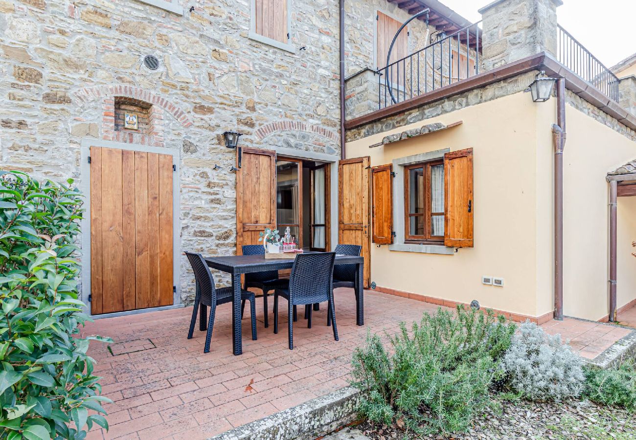Apartment in Arezzo - Il Gallo a Pois