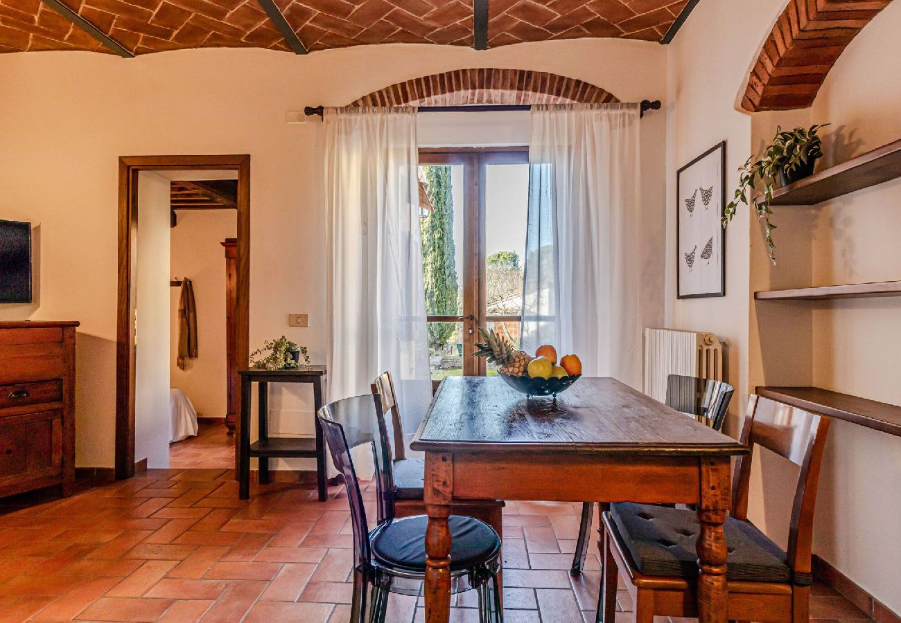 Apartment in Arezzo - Il Gallo a Pois