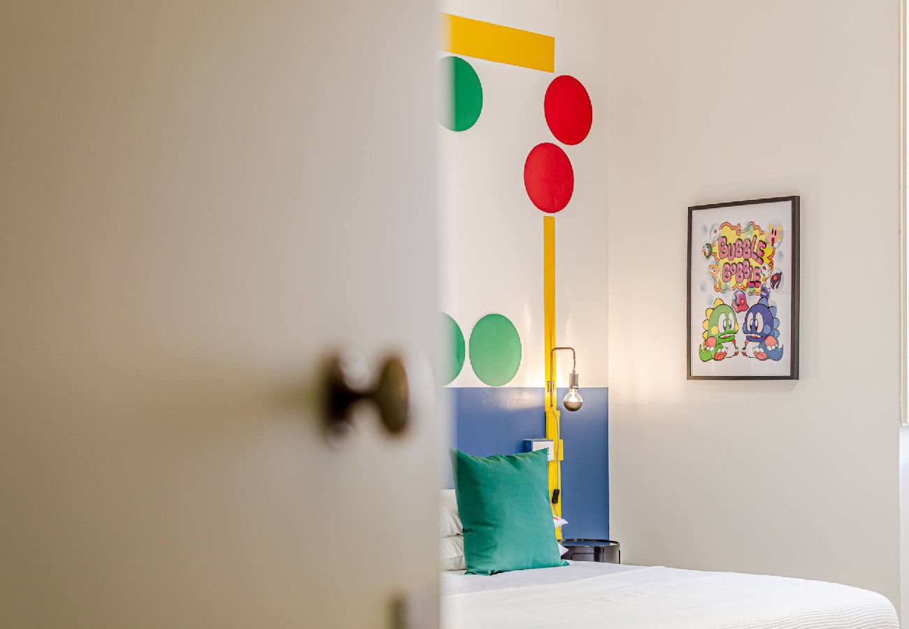 Rent by room in Livorno - Game Rooms - Puzzle Bobble Room