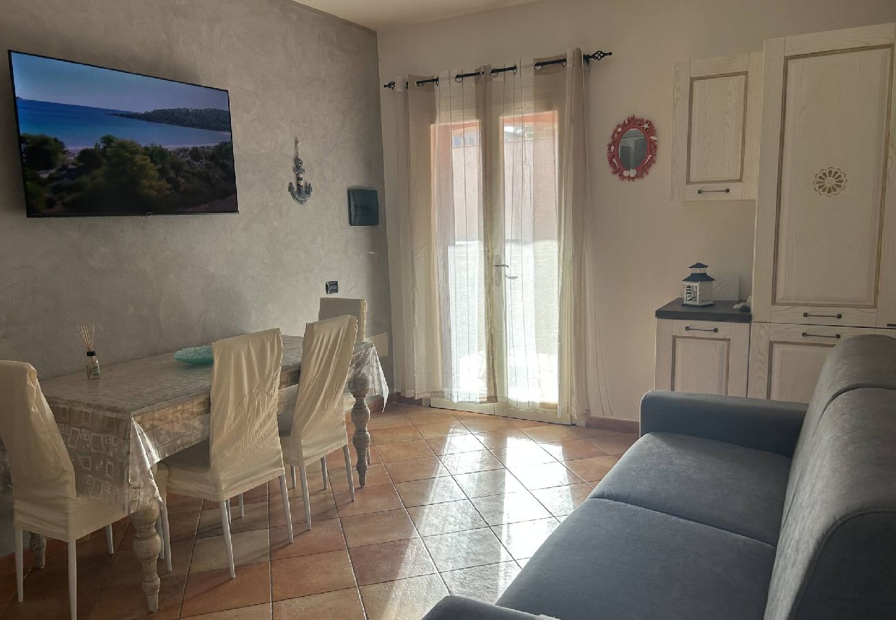 Apartment in Santa Teresa Gallura - Rena & Relax con piscina condivisa