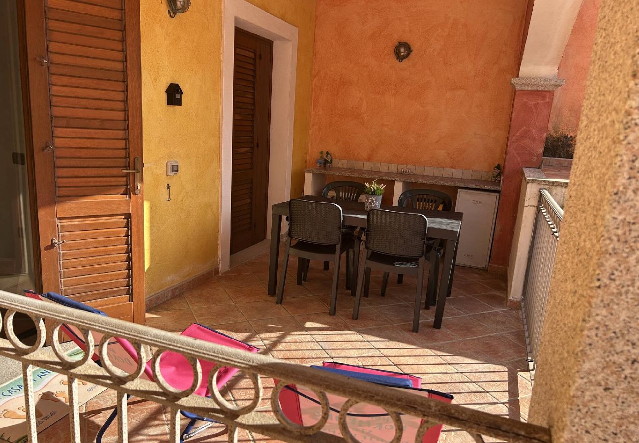 Apartment in Santa Teresa Gallura - Rena & Relax con piscina condivisa