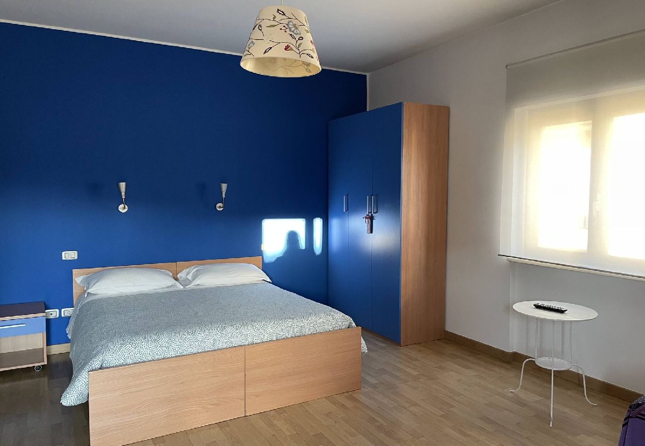 Rent by room in Cosenza - Stanza Hegel