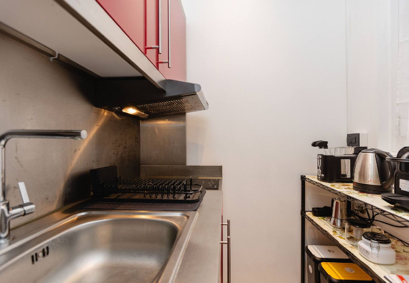 Apartment in Milan - Bacio di Velluto near Metro Milano