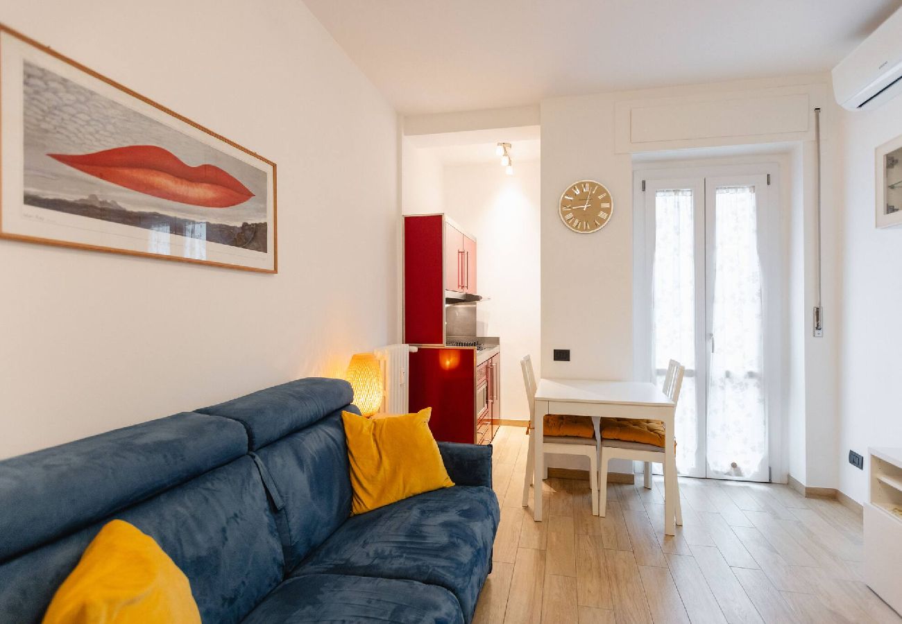 Apartment in Milan - Bacio di Velluto near Metro Milano