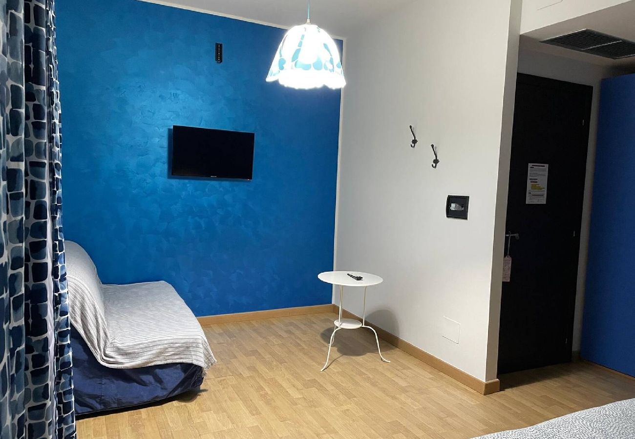 Rent by room in Cosenza - Stanza Platone