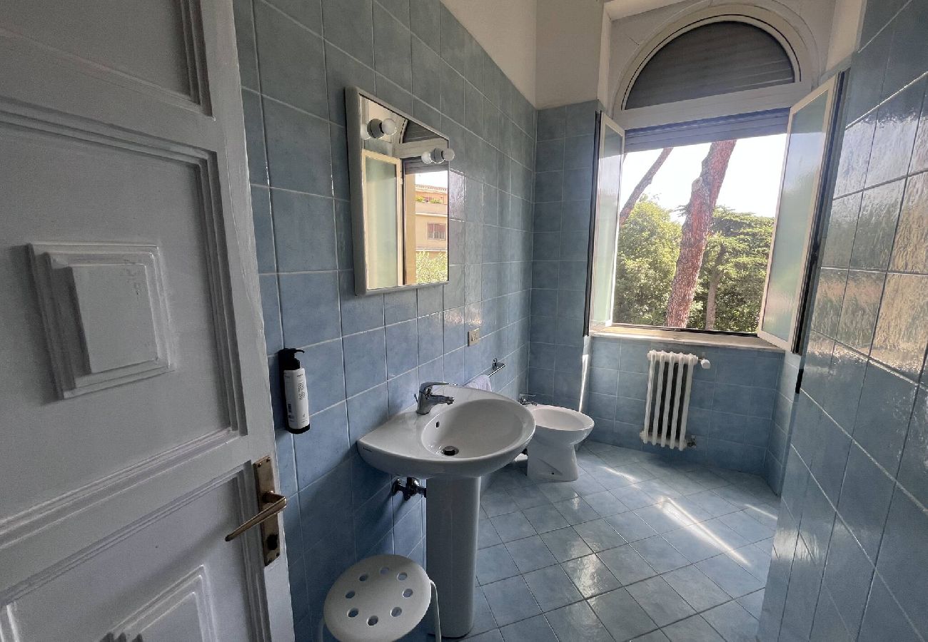 Rent by room in Rome - 22 singola con bagno in comune