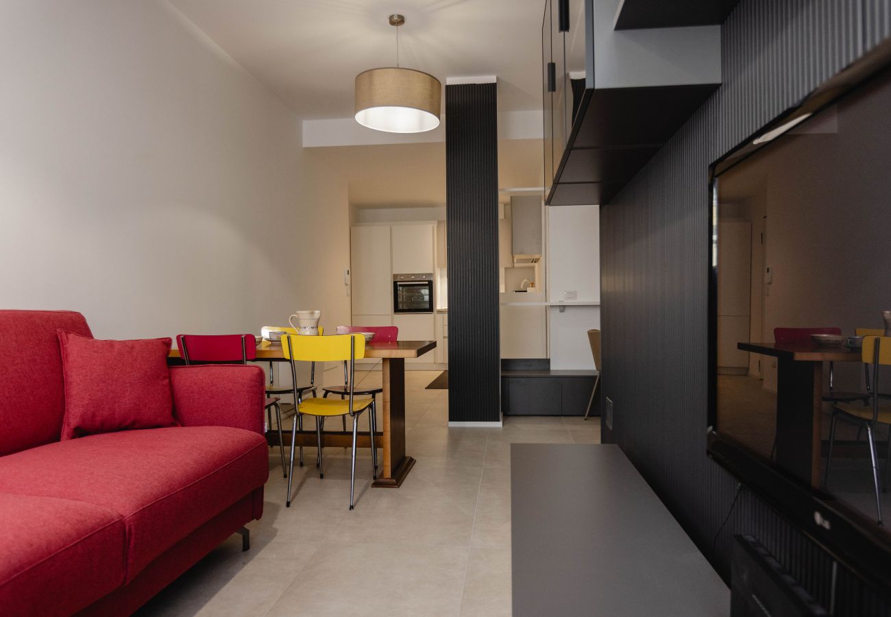 Apartment in Milan - Black & Light Milano