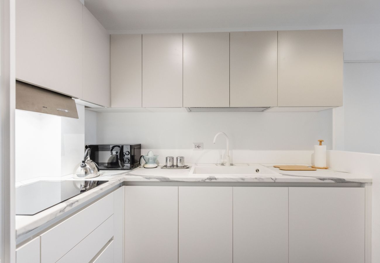 Apartment in Milan - Black & Light Milano