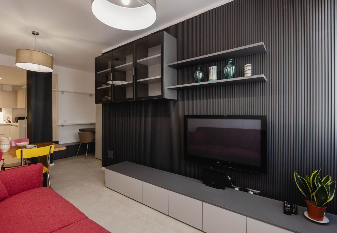 Apartment in Milan - Black & Light Milano