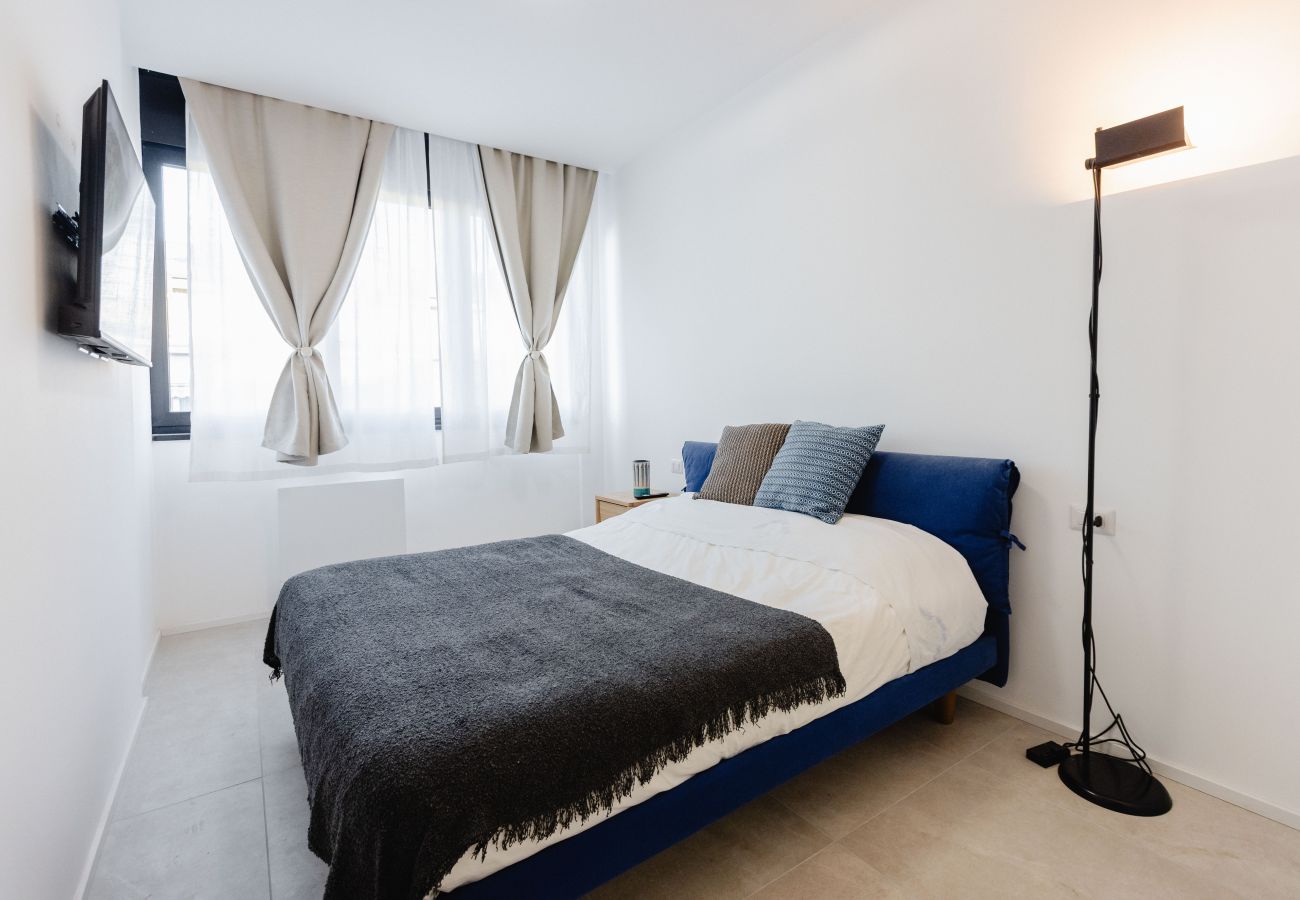 Apartment in Milan - Black & Light Milano