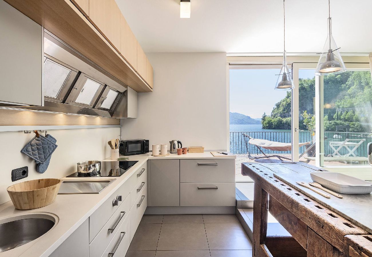 Apartamento en Dongo - Architect´s house