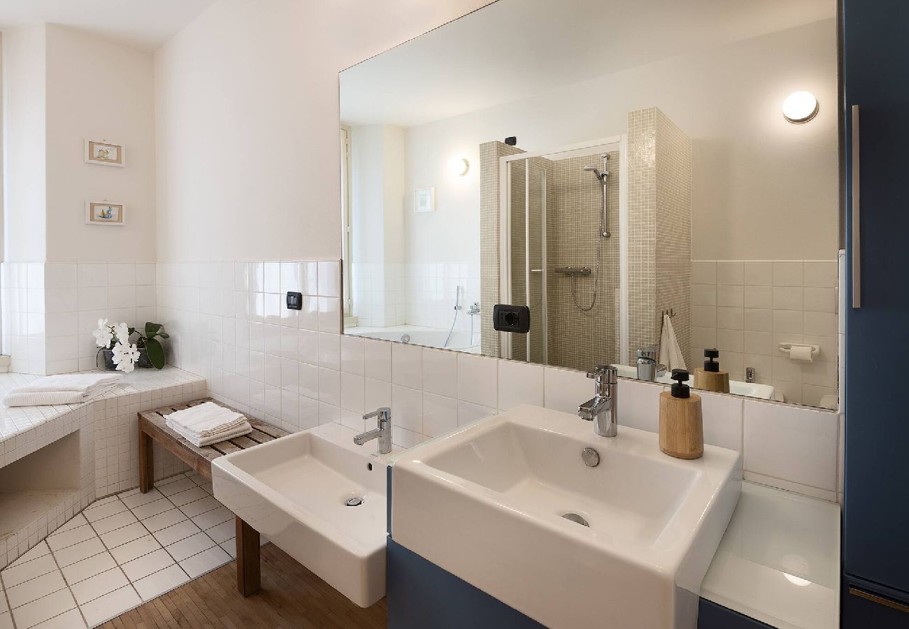 Apartamento en Dongo - Architect´s house