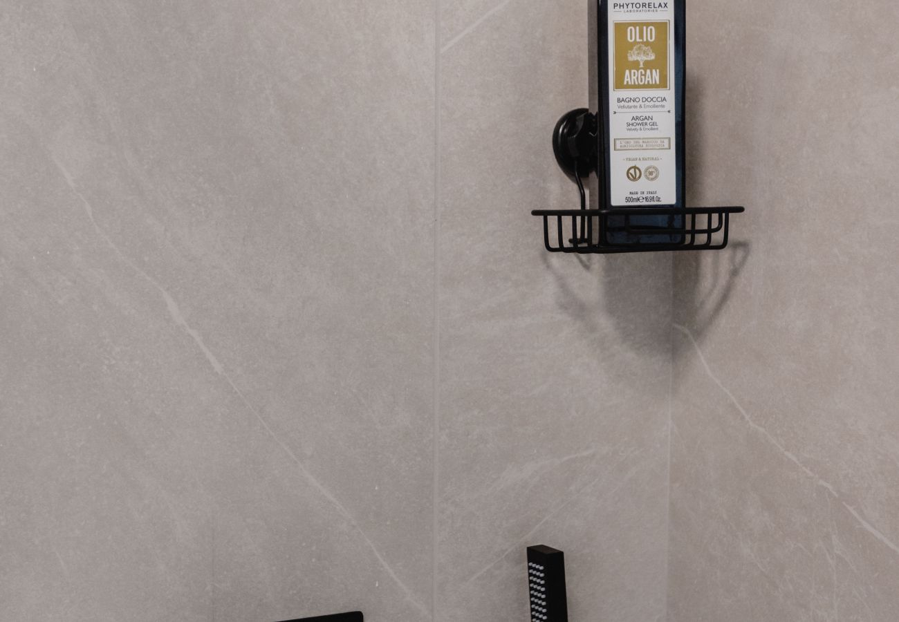 Apartamento en Milano - Black & Light Milano